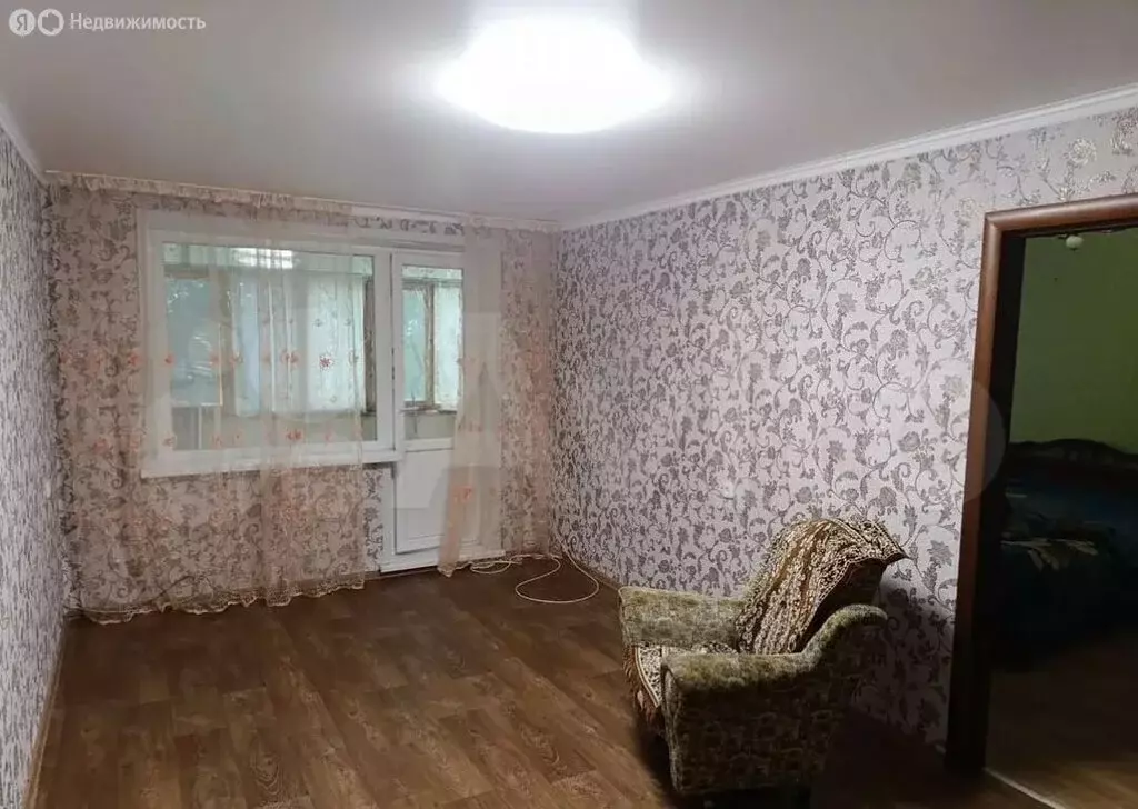 3-комнатная квартира: Старый Оскол, микрорайон Парковый, 9 (64 м) - Фото 0