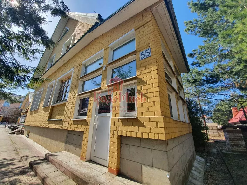 Дом в Дмитров, улица Минина (170 м) - Фото 0