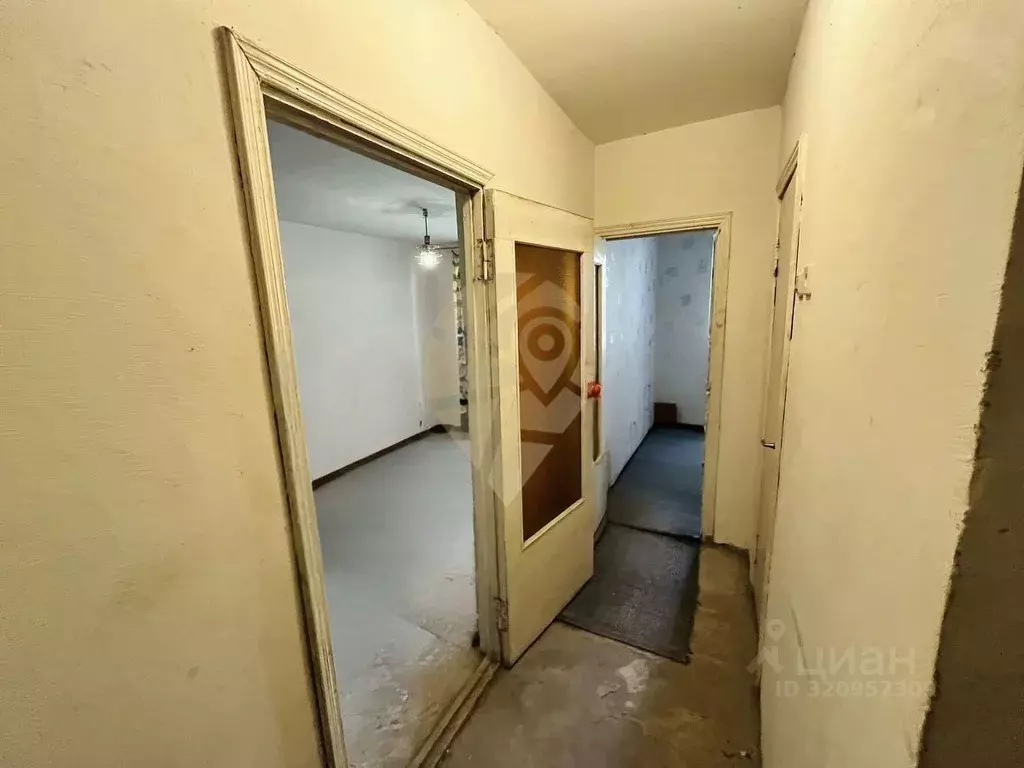 1-к кв. Белгородская область, Старый Оскол Молодогвардеец мкр, 1А ... - Фото 2