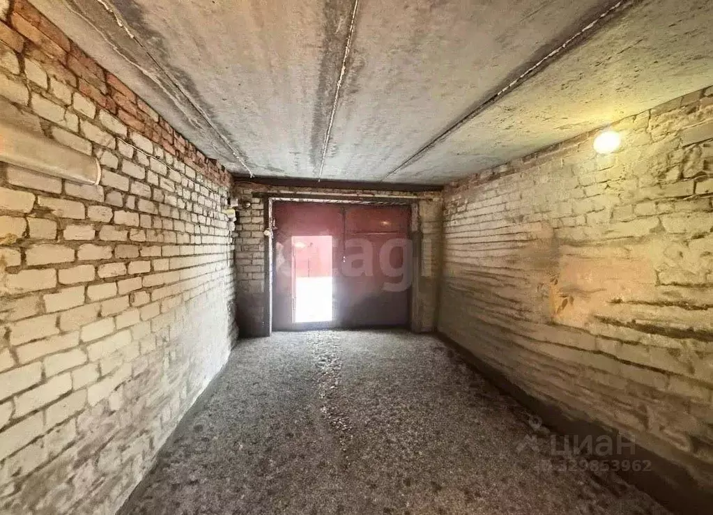 Гараж в Тюменская область, Тюмень ул. Ветеранов Труда, 39 (23 м) - Фото 0