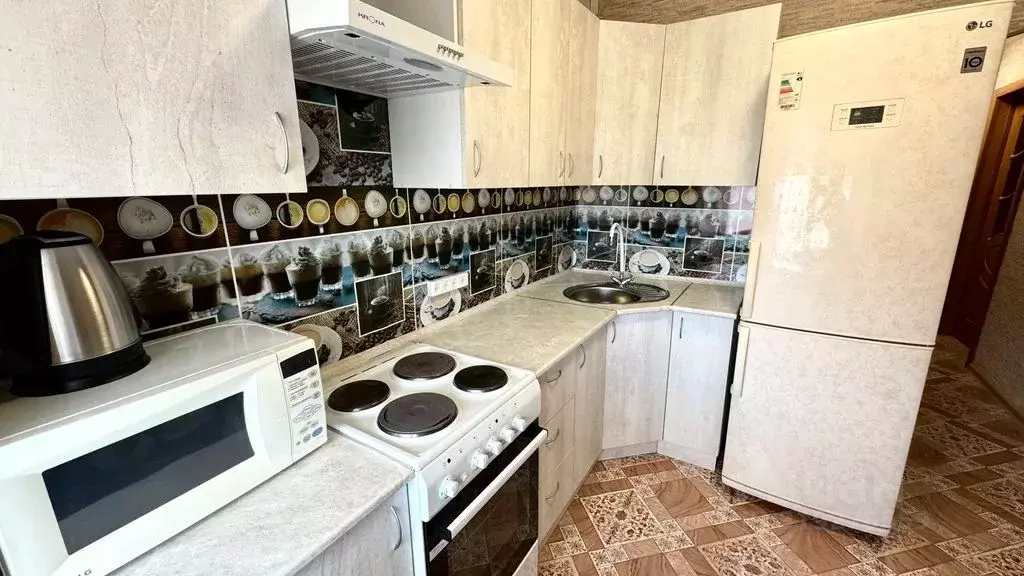 1-к кв. Хабаровский край, Комсомольск-на-Амуре ул. Пирогова, 19 (32.0 ... - Фото 1