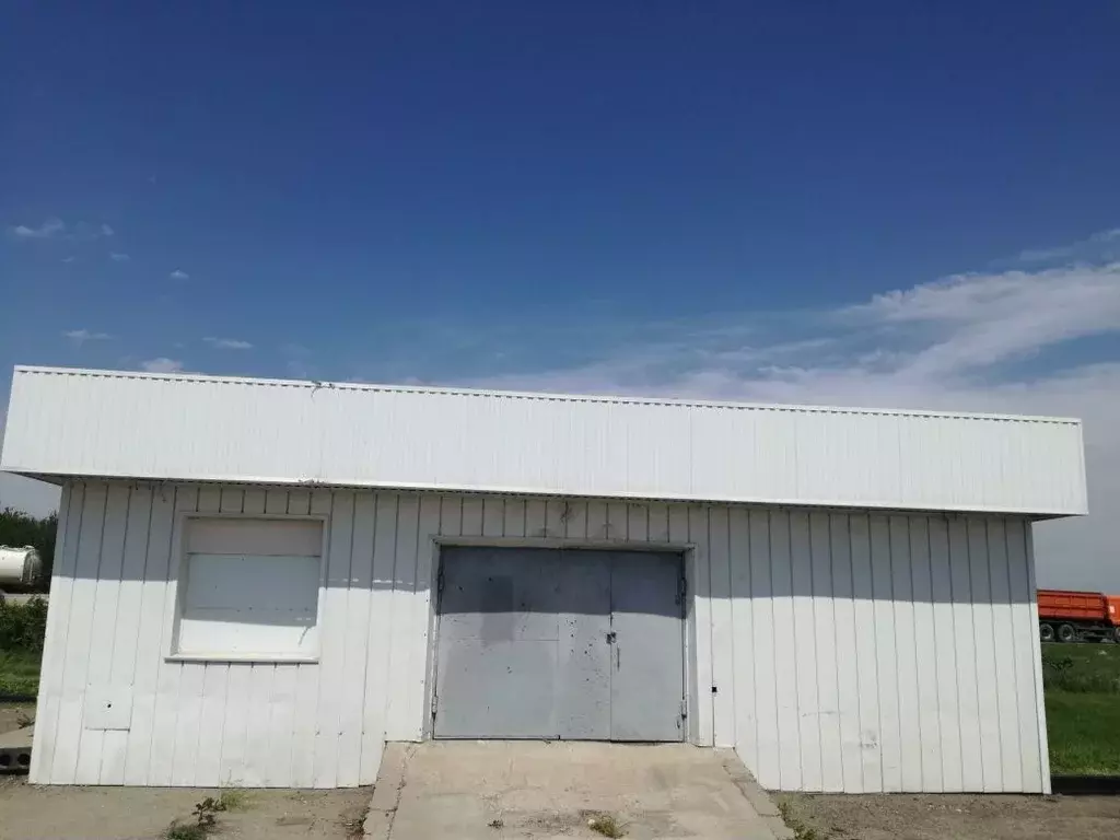 Помещение свободного назначения в Краснодарский край, Курганинск ул. ... - Фото 2