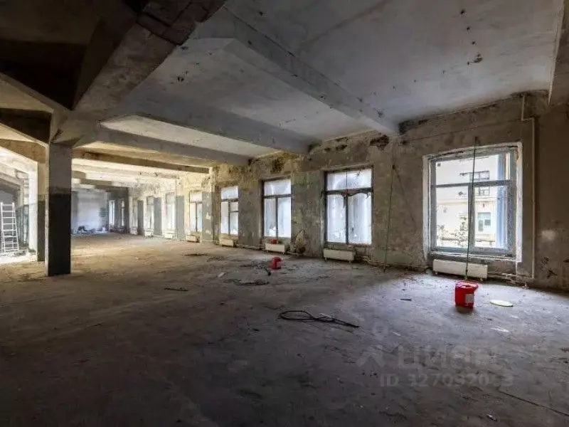 Склад в Санкт-Петербург Промышленная ул., 5 (272 м) - Фото 0