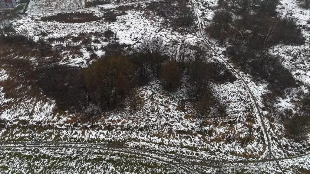 Участок в Московская область, Волоколамский муниципальный округ, д. ... - Фото 2