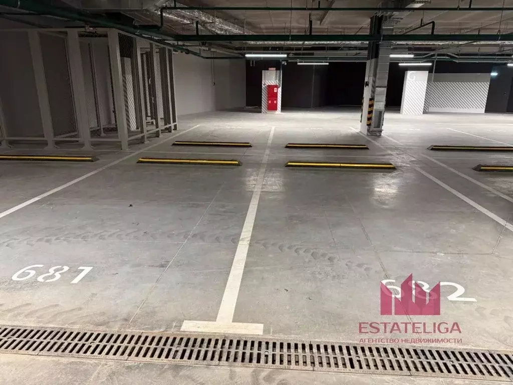 Гараж в Москва ул. Эдуарда Стрельцова, 2к1 (13 м) - Фото 1