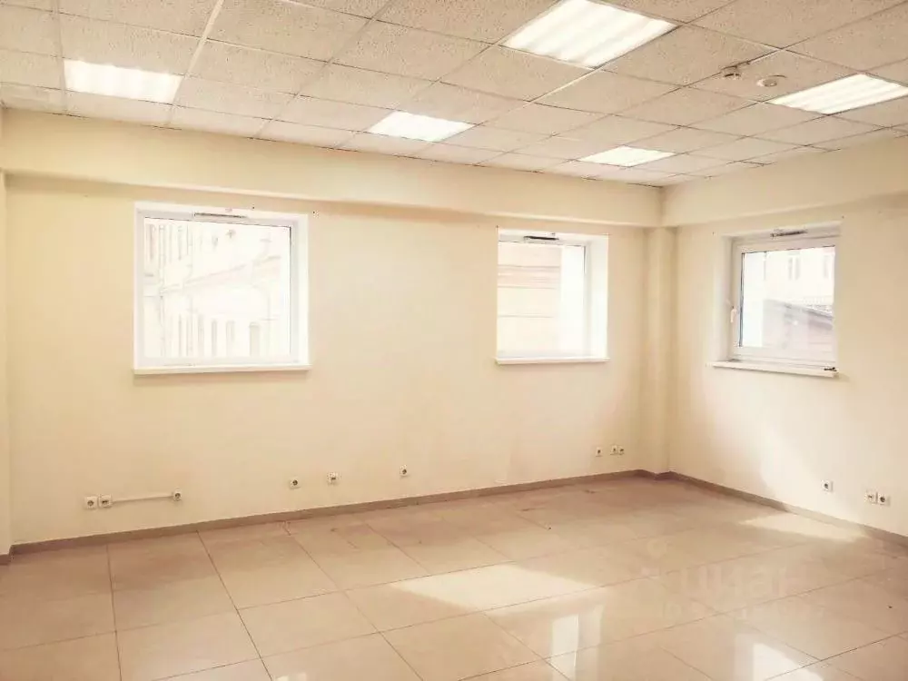 Помещение свободного назначения в Иркутская область, Иркутск ул. ... - Фото 1