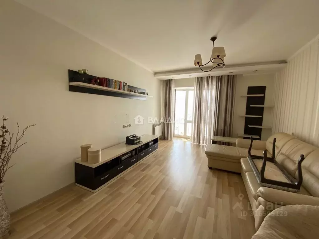 2-к кв. Белгородская область, Белгород ул. Есенина, 32а (62.2 м) - Фото 1