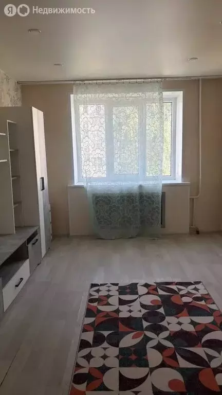 1к в 4-комнатной квартире (17.6 м) - Фото 2