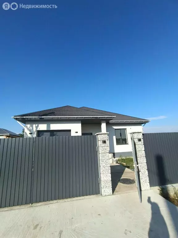 Дом в Максимовщина, Мирная улица, 28 (160 м) - Фото 1