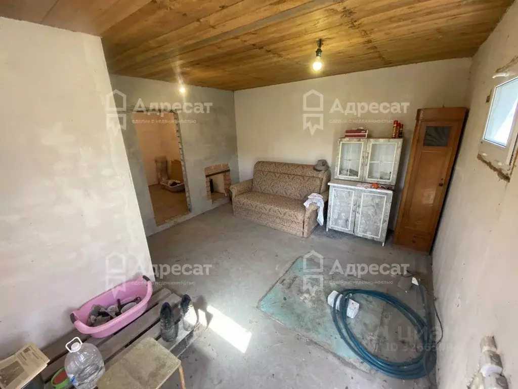 Дом в Волгоградская область, Среднеахтубинский район, Ахтубинское ... - Фото 1