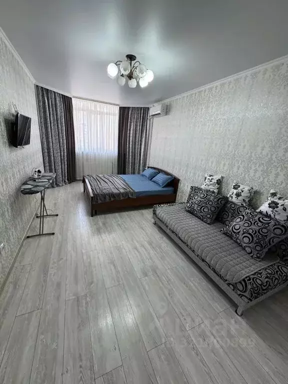 1-к кв. Оренбургская область, Оренбург Салмышская ул., 61 (41.0 м) - Фото 1