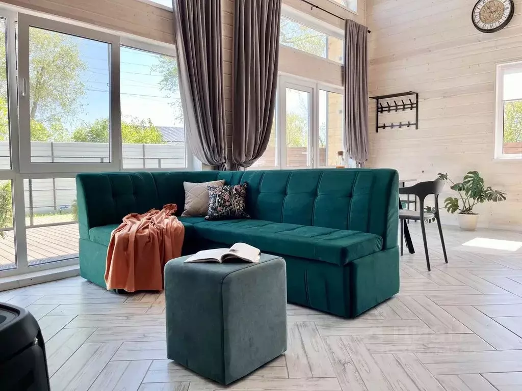 Дом в Саратовская область, Энгельсский район, Красноярское ... - Фото 1