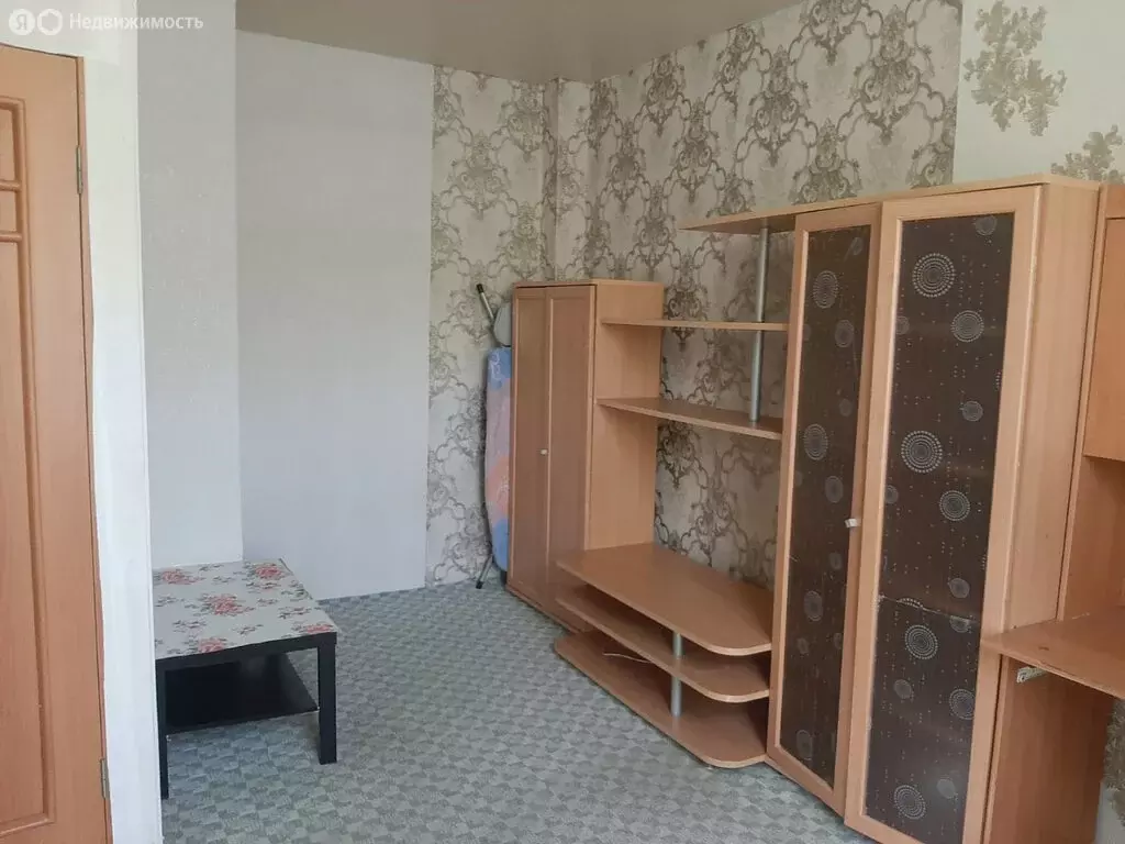 1-комнатная квартира: Батайск, улица Комарова, 175 (22 м) - Фото 0