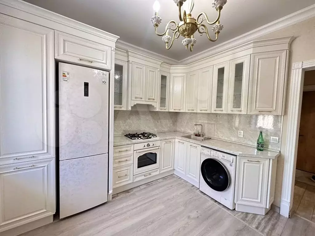 1-к. квартира, 45 м, 1/6 эт. - Фото 0