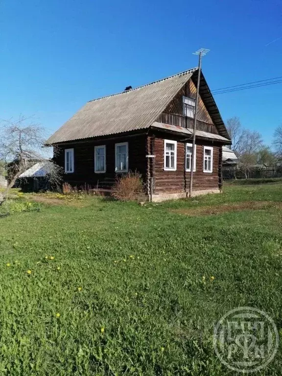 Дом в Ленинградская область, Лужский район, Толмачевское городское ... - Фото 1