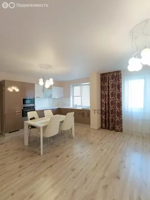 3-комнатная квартира: Челябинск, улица Молодогвардейцев, 76 (77.8 м) - Фото 1