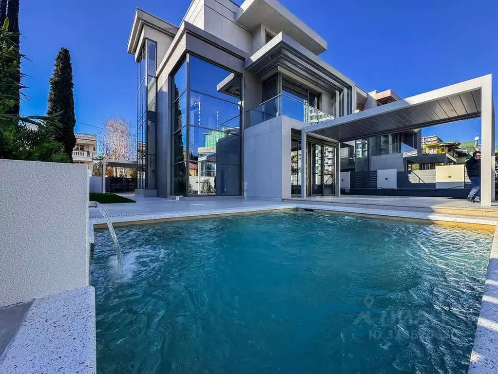 Дом в Краснодарский край, Сочи Светлана мкр, ул. Гагринская, 3/3 (480 ... - Фото 1