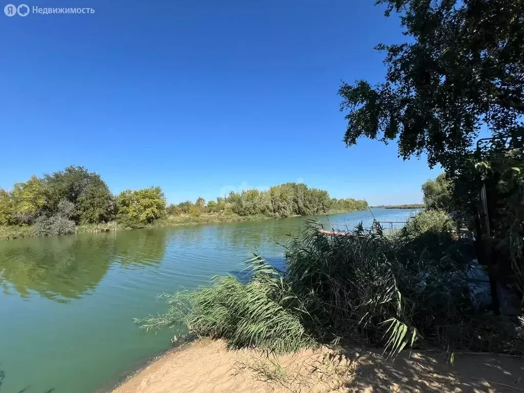 Дом в Энгельсский район, Красноярское муниципальное образование, СНТ ... - Фото 1