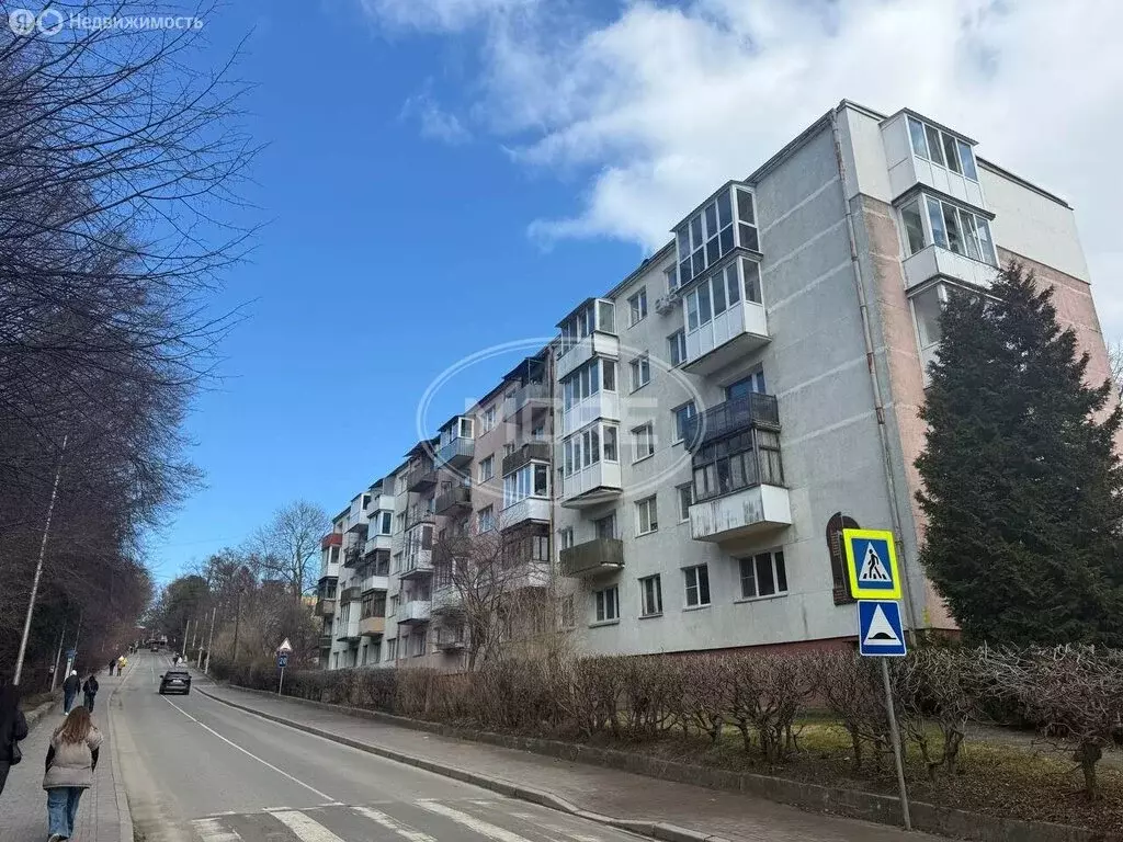 3-комнатная квартира: Светлогорск, улица Карла Маркса, 9 (55.4 м) - Фото 2