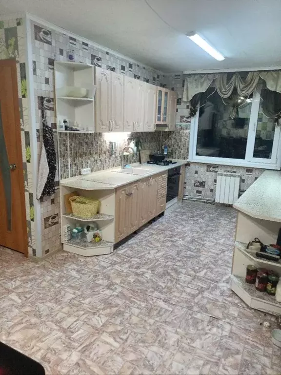 Дом в Вологодская область, Сокол ул. Мичурина (185 м) - Фото 0
