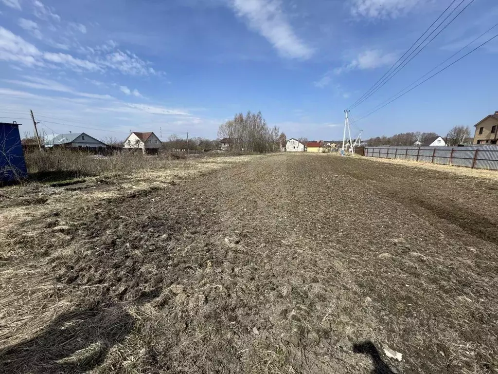 Участок в Московская область, Воскресенск городской округ, д. ... - Фото 0