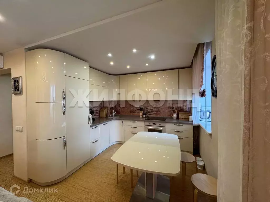 Продаётся 5-к квартира, 109 м - Фото 1