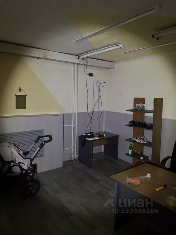 Помещение свободного назначения в Мурманская область, Апатиты ул. ... - Фото 2