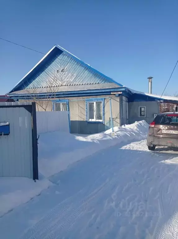 Дом в Башкортостан, Иглинский сельсовет, с. Иглино ул. Энергетиков, 11 ... - Фото 0