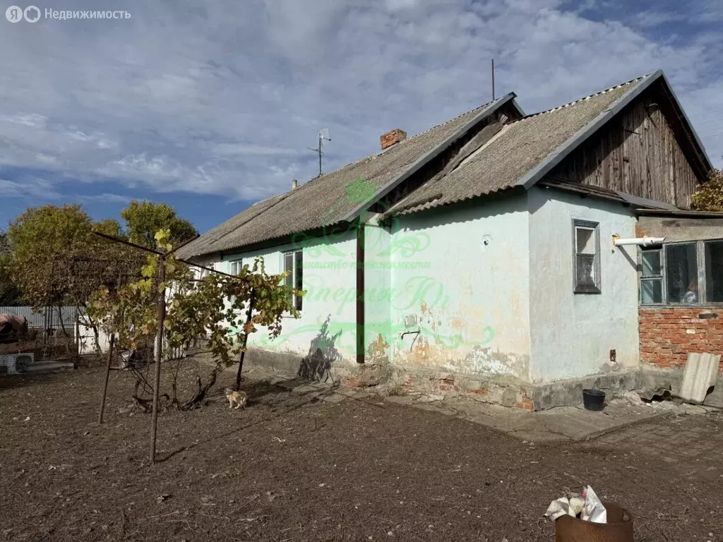 Дом в Тимашевский район, Поселковое сельское поселение, посёлок ... - Фото 2