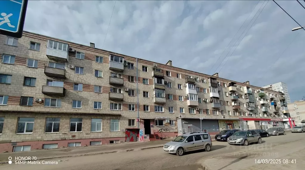 1-к кв. Волгоградская область, Волгоград ул. Батова, 10 (31.8 м) - Фото 0