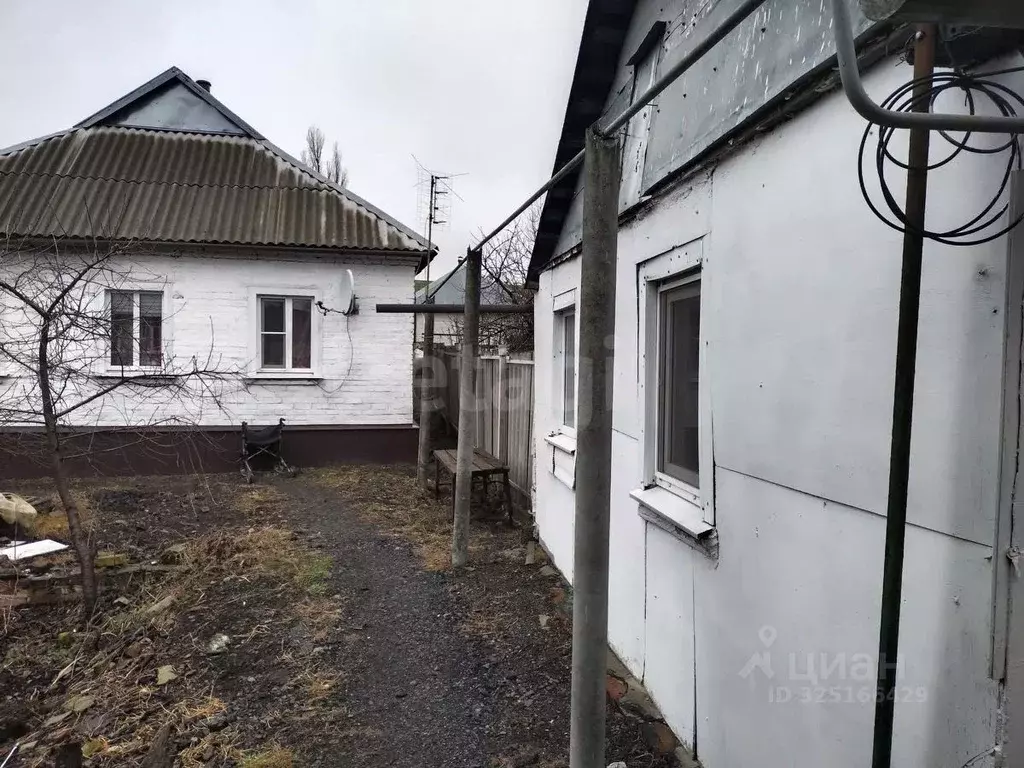 Дом в Белгородская область, Валуйки Юбилейная ул., 83 (61 м) - Фото 1