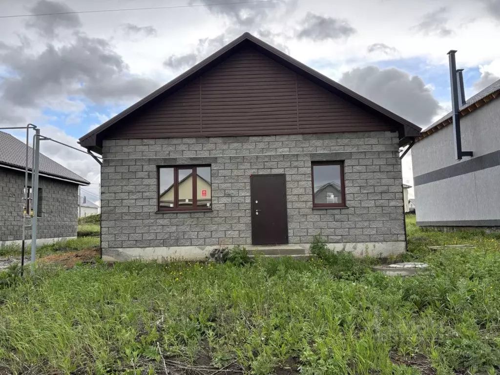 Дом в Челябинская область, Магнитогорск Малиновый-2 мкр,  (80 м) - Фото 0