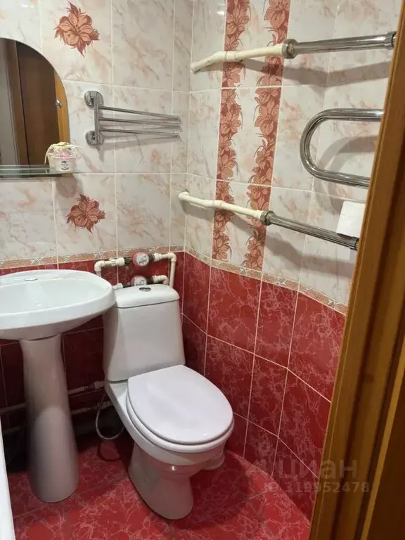 1-к кв. Удмуртия, Ижевск ул. Имени Барышникова, 75 (33.0 м) - Фото 1