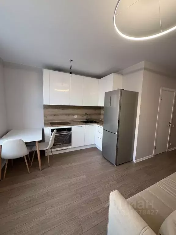 Студия Москва Сосенское поселение, просп. Куприна, 40к6 (20.0 м) - Фото 1