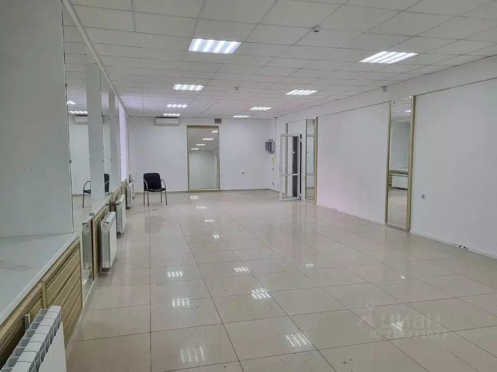 Торговая площадь в Новосибирская область, Новосибирск ул. Ватутина, 19 ... - Фото 0