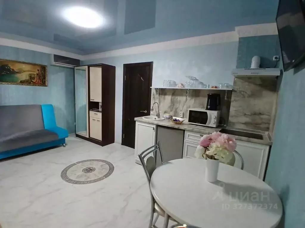 1-к кв. Крым, Феодосия ул. Мокроуса, 5 (32.0 м) - Фото 1