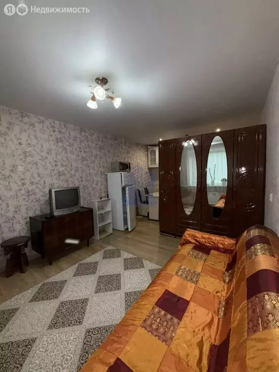 1к в 4-комнатной квартире (18.1 м) - Фото 1