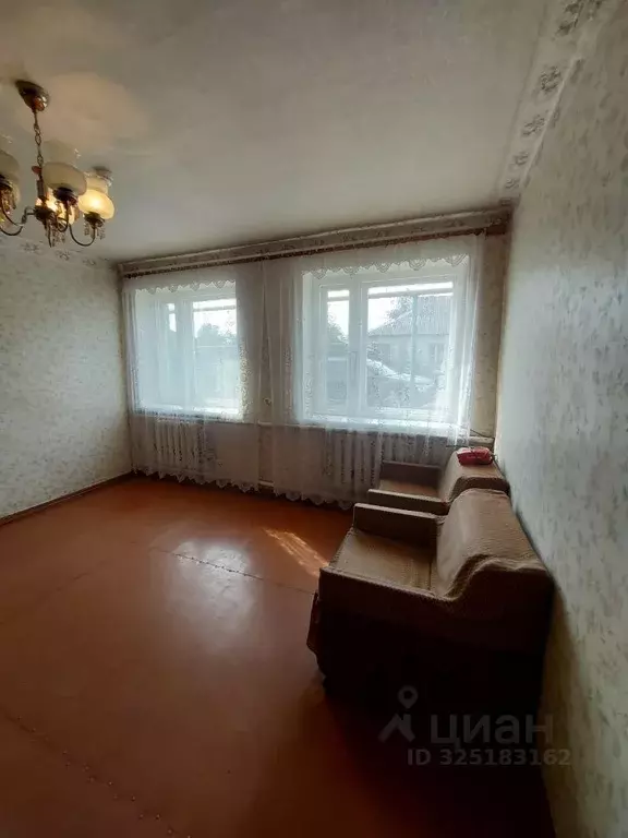 2-к кв. Курская область, Мантуровский сельсовет, с. Мантурово ул. ... - Фото 1