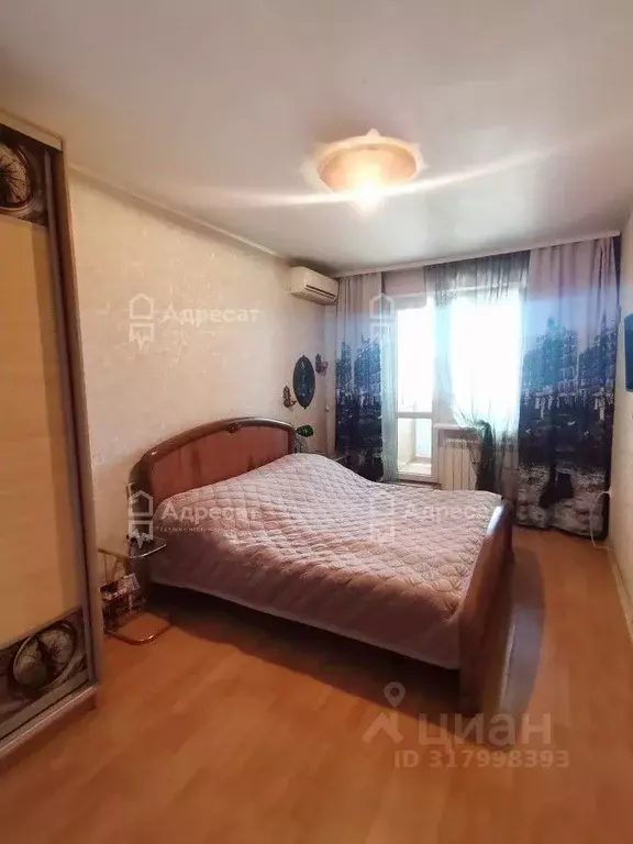 3-к кв. Волгоградская область, Волгоград ул. Рихарда Зорге, 46 (64.6 ... - Фото 0