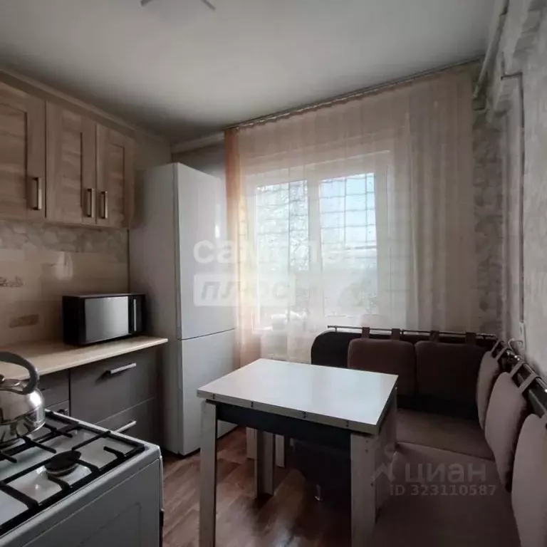 1-к кв. Алтайский край, Бийский район, с. Первомайское Целинная ул., ... - Фото 0