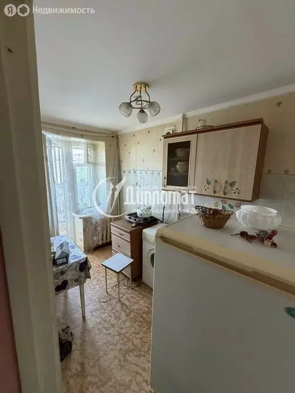 1-комнатная квартира: Курган, жилой район Заозёрный, 1-й микрорайон, ... - Фото 1