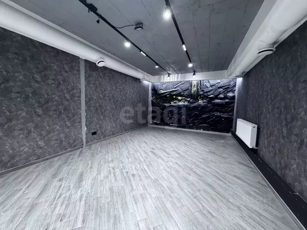 Торговая площадь в Северная Осетия, Владикавказ ул. Миллера, 15 (96 м) - Фото 2