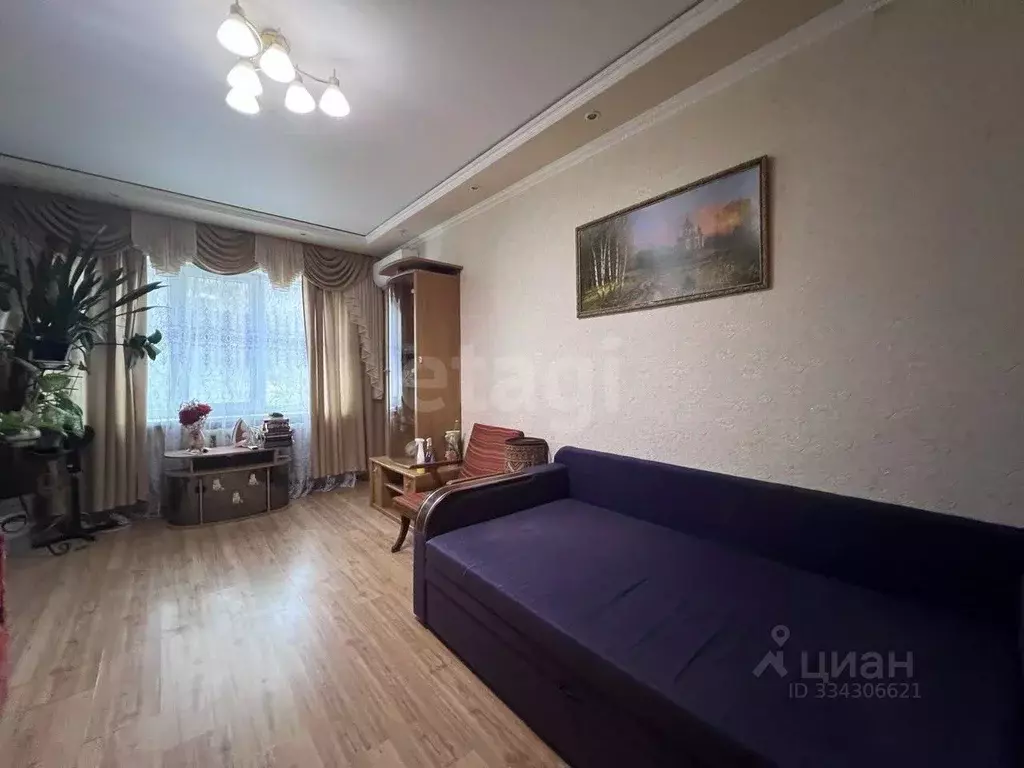 3-к кв. Крым, Симферополь ул. Маршала Жукова (63.0 м) - Фото 1