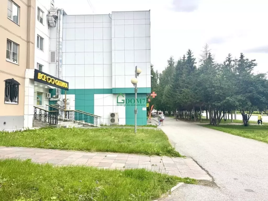 Помещение свободного назначения в Тюменская область, Тобольск 8-й мкр, ... - Фото 2