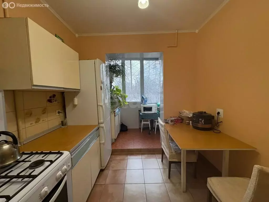 3-комнатная квартира: Симферополь, улица Куйбышева, 15 (65.7 м) - Фото 2