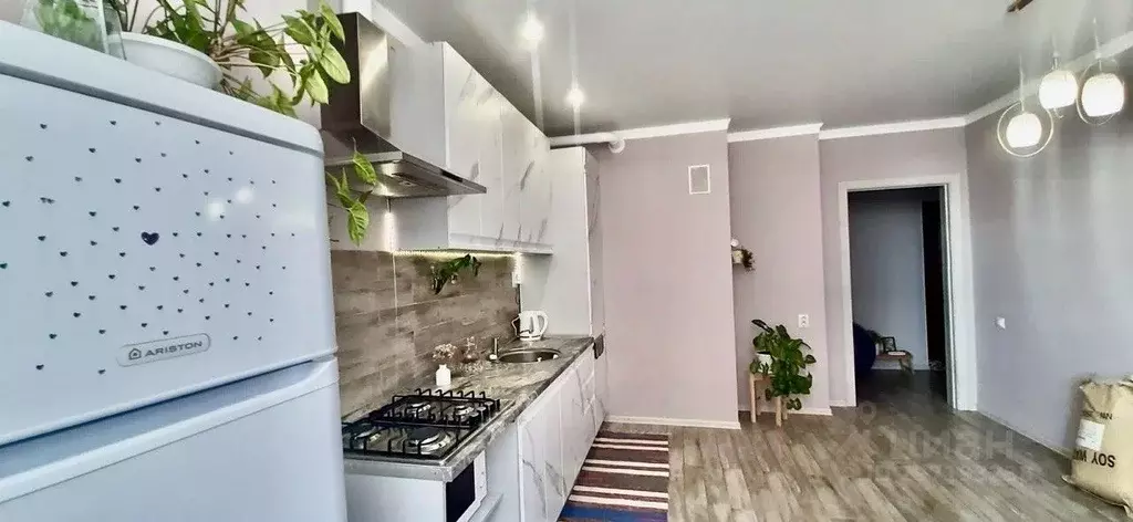 1-к кв. Адыгея, Тахтамукайский район, Яблоновский пгт ул. Тургеневское ... - Фото 1