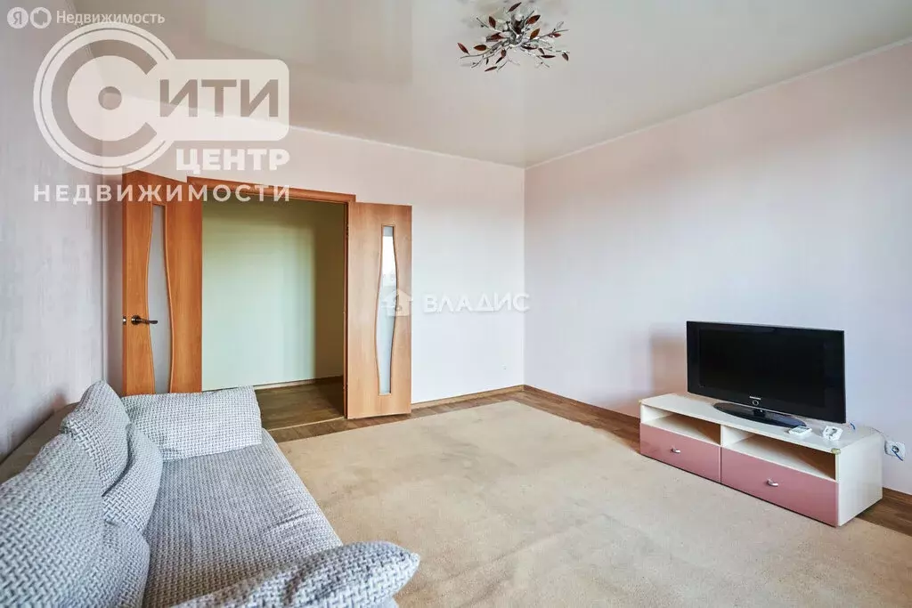 2-комнатная квартира: Воронеж, Ипподромная улица, 2А (61.5 м) - Фото 2