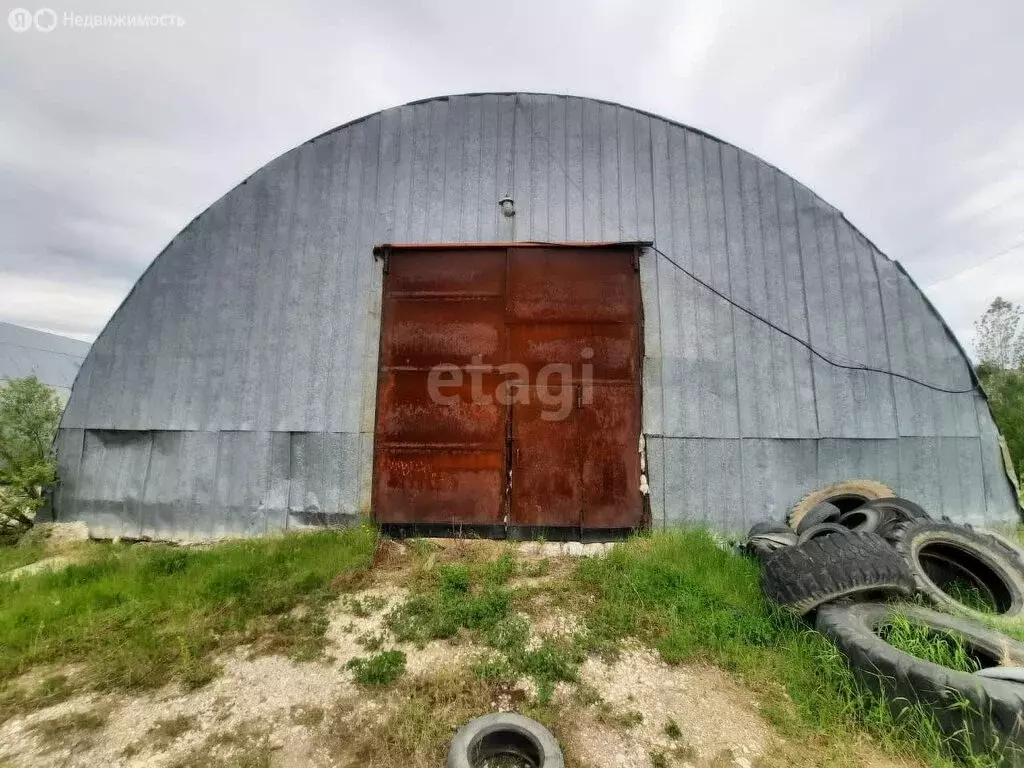 Помещение свободного назначения (868.6 м) - Фото 0