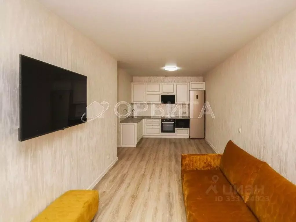 2-к кв. Тюменская область, Тюмень ул. Газовиков, 73 (65.0 м) - Фото 1