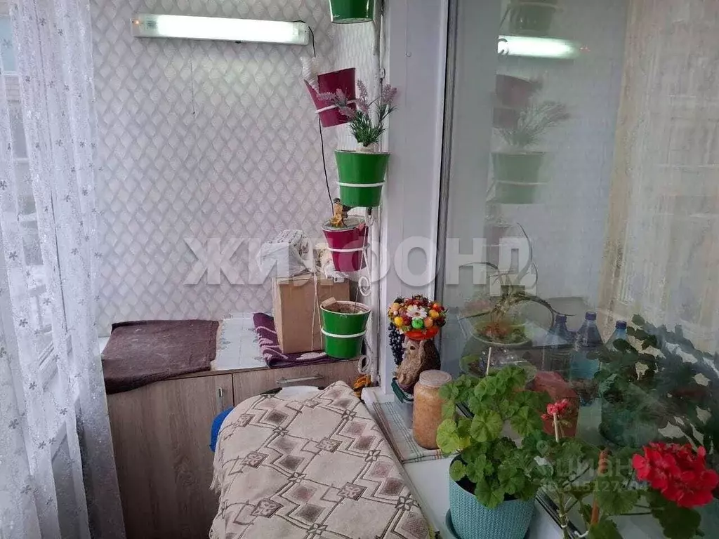 1-к кв. Хакасия, Абакан Согринская ул., 126 (39.8 м) - Фото 1